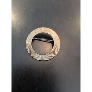 1960's Circle Brooch Pin ~ VINTAGE BEAUTY!